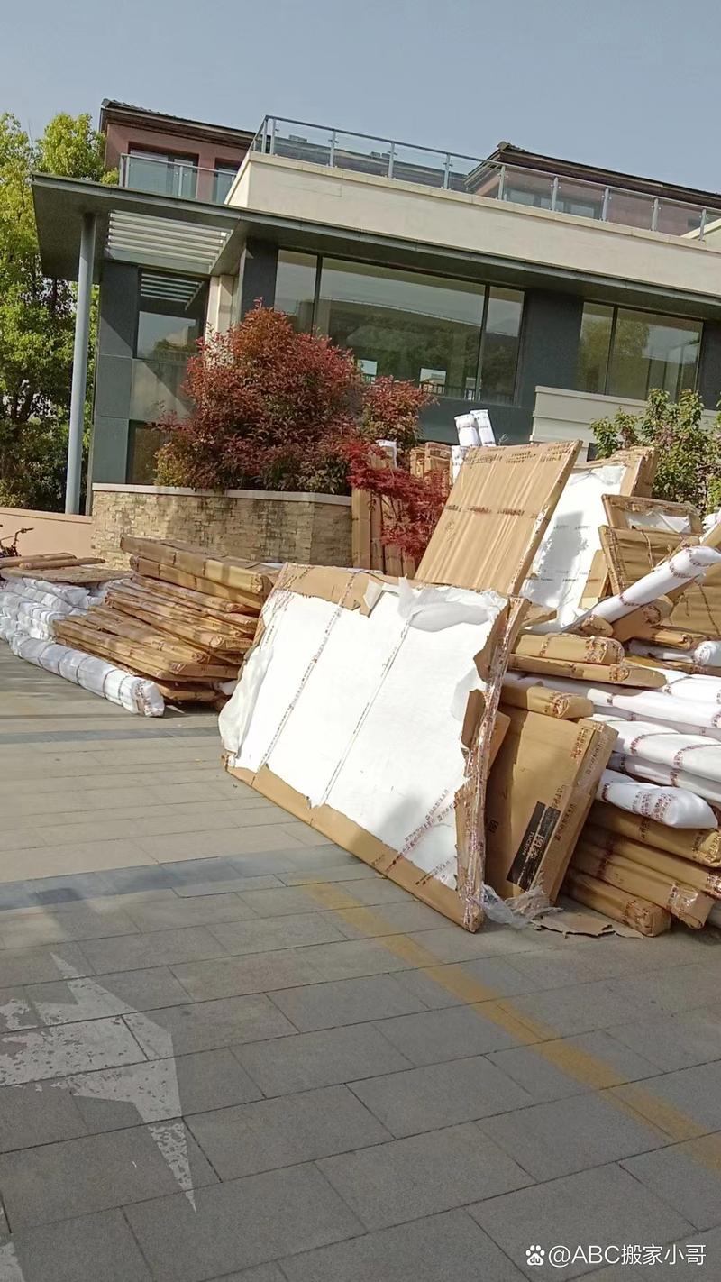 全上海搬家卸货装车扛楼小哥